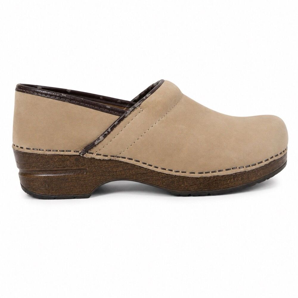 Dansko Clogs Womens 40 US 9.5 10 Taupe Nubuck Leather Comfort Shoes